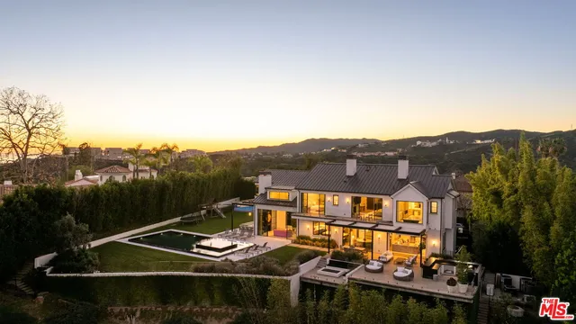 $23,490,000 | 890 Linda Flora Drive, Los Angeles, CA 90049