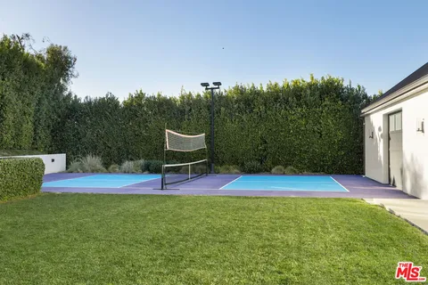 a view of city from terrace with seating space