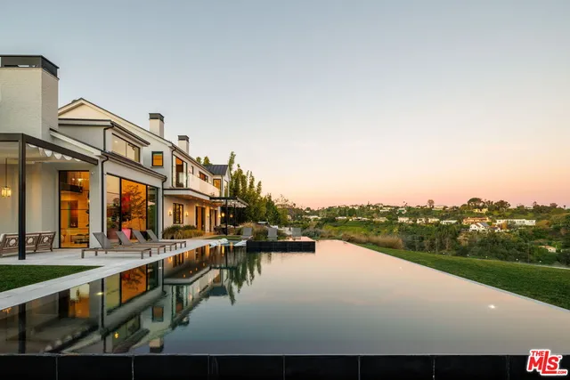 $23,490,000 | 890 Linda Flora Drive, Los Angeles, CA 90049