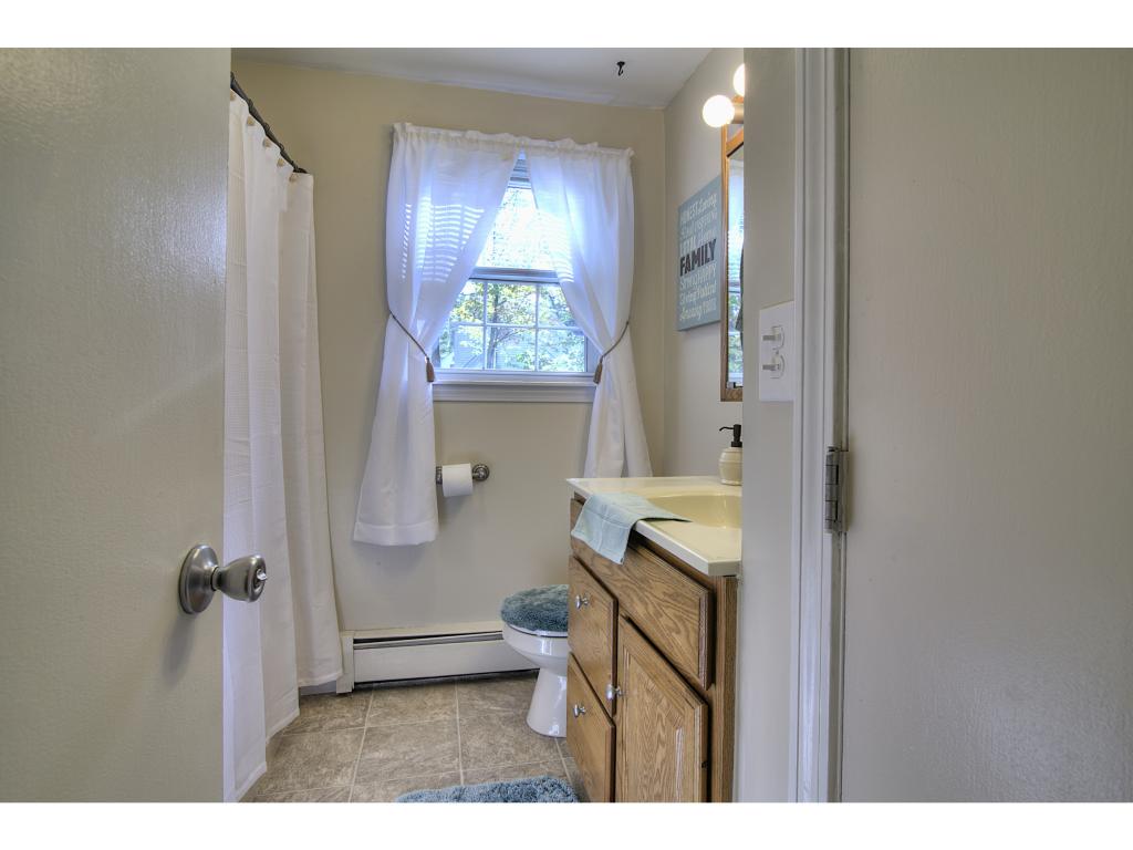 82 Manor Road Concord, NH 03303 - Photo 11 of 36