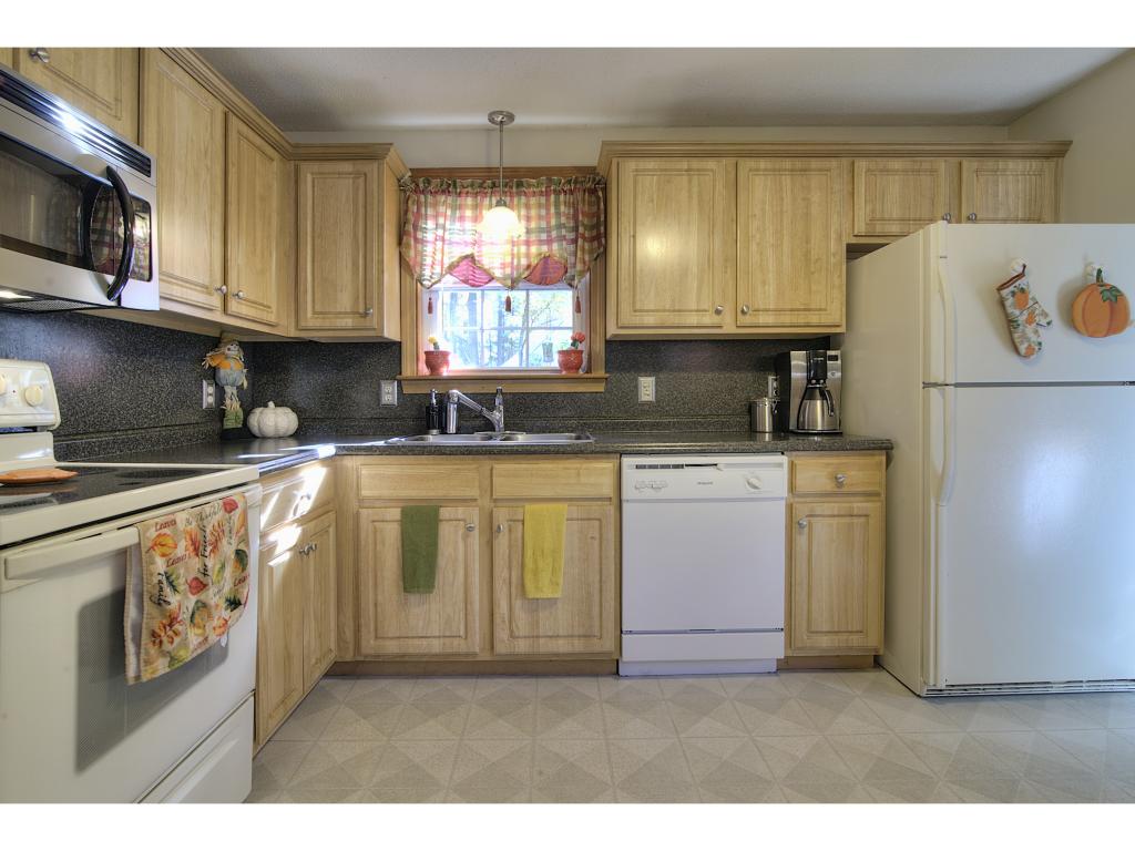 82 Manor Road Concord, NH 03303 - Photo 7 of 36