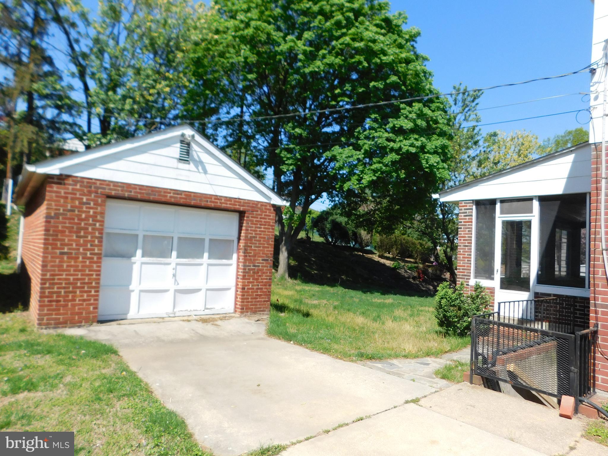 8302 Sagramore Road Baltimore, MD 21237 - Photo 3 of 22