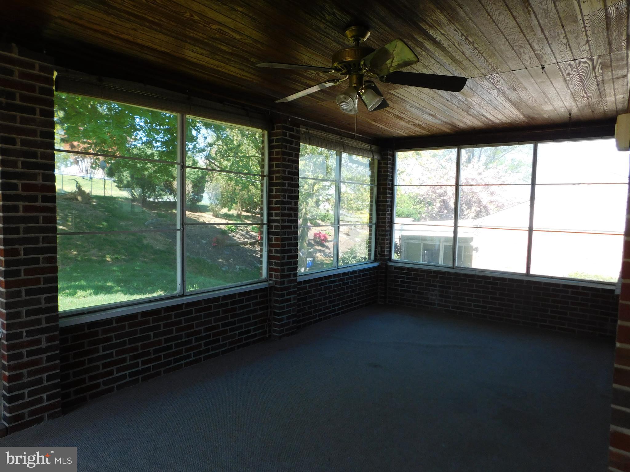 8302 Sagramore Road Baltimore, MD 21237 - Photo 10 of 22 Sun Room