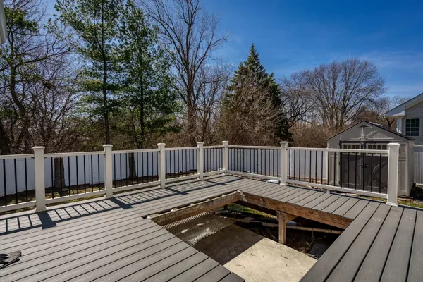 $395,000 | 6571 Chartwell Drive, Rockford, IL 61114