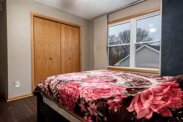 $395,000 | 6571 Chartwell Drive, Rockford, IL 61114