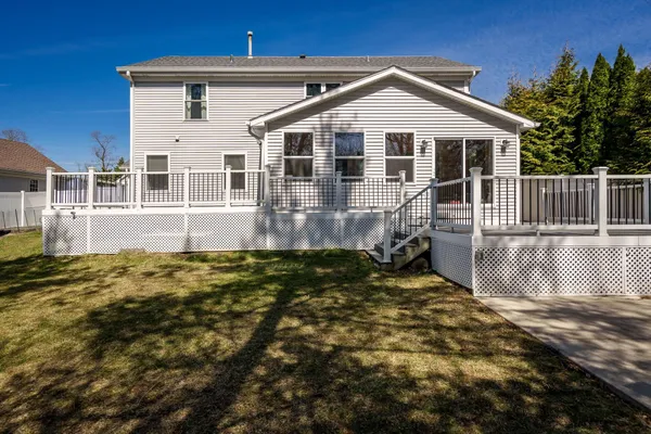 $395,000 | 6571 Chartwell Drive, Rockford, IL 61114