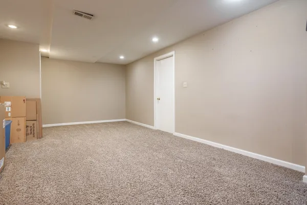 $395,000 | 6571 Chartwell Drive, Rockford, IL 61114