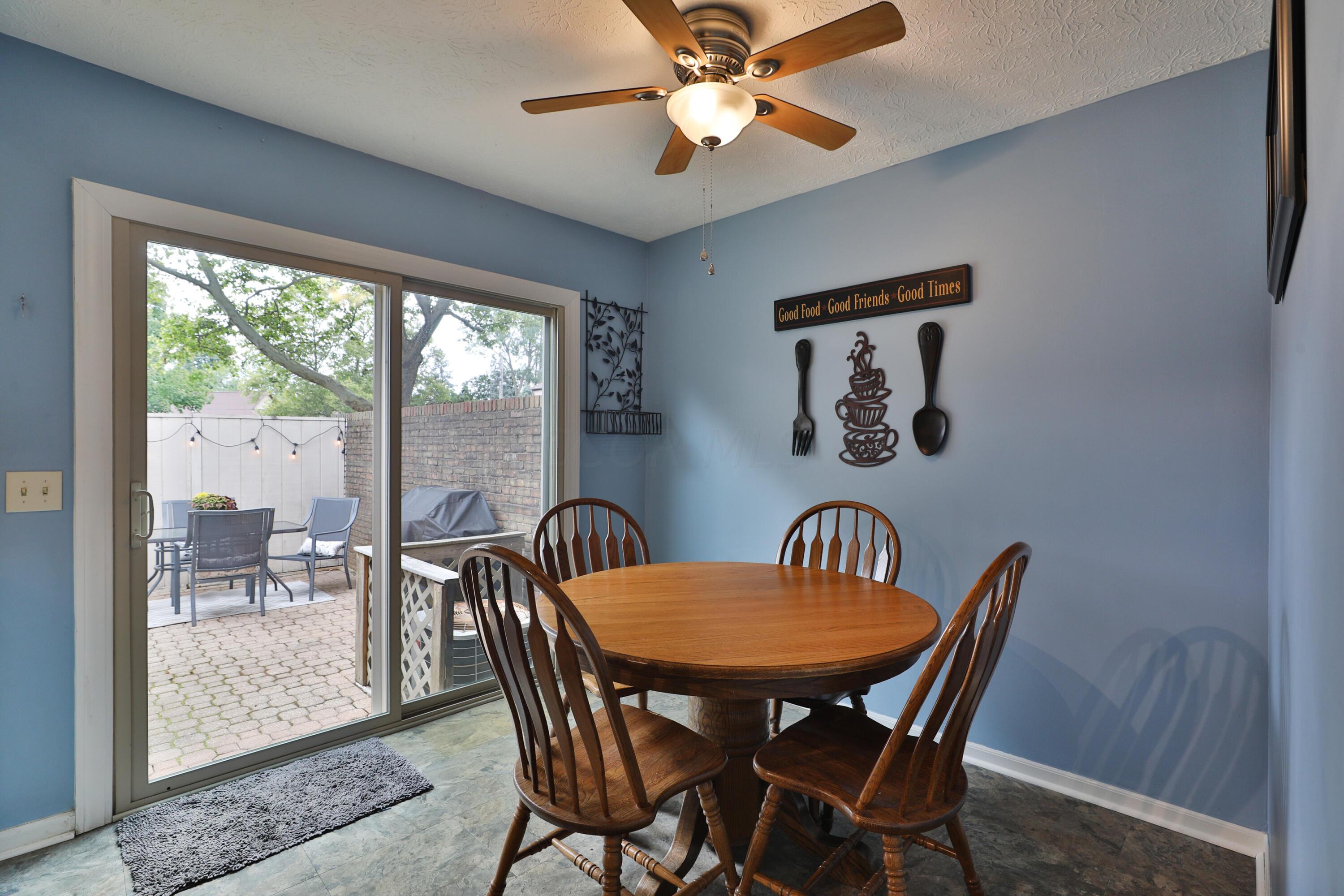 5365 Reed Road Columbus, OH 43235 - Photo 9 of 37 Eat-In Kitchen