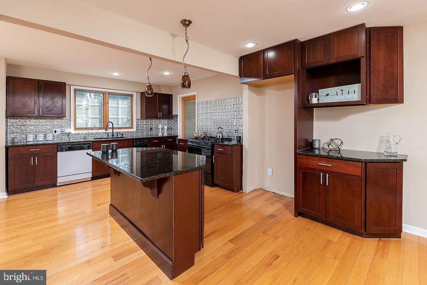 415 Cornell Road Glassboro, NJ 08028 - Photo 11 of 34