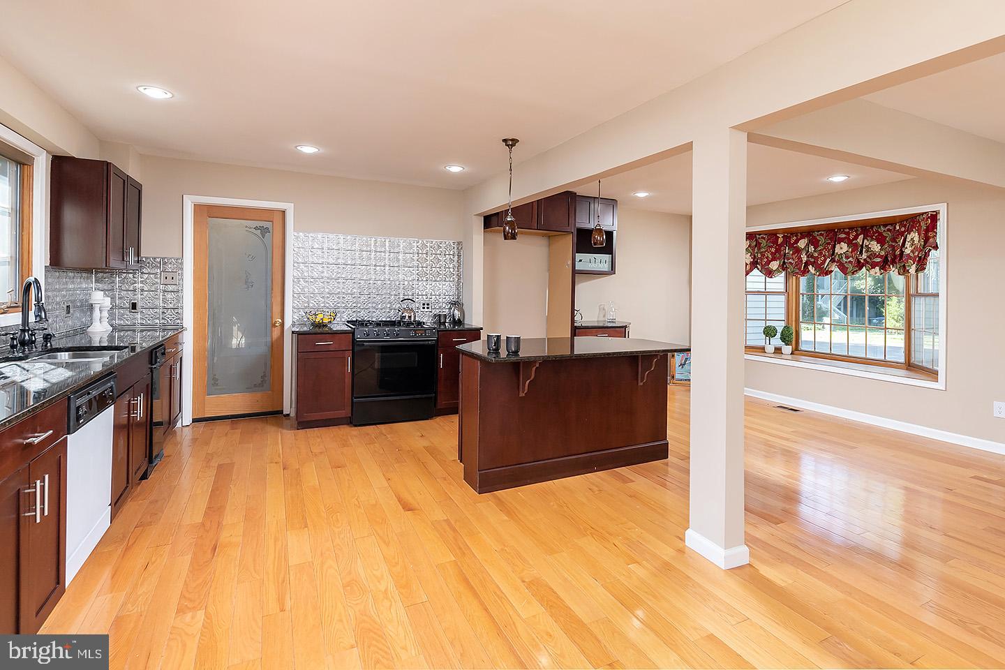 415 Cornell Road Glassboro, NJ 08028 - Photo 9 of 34