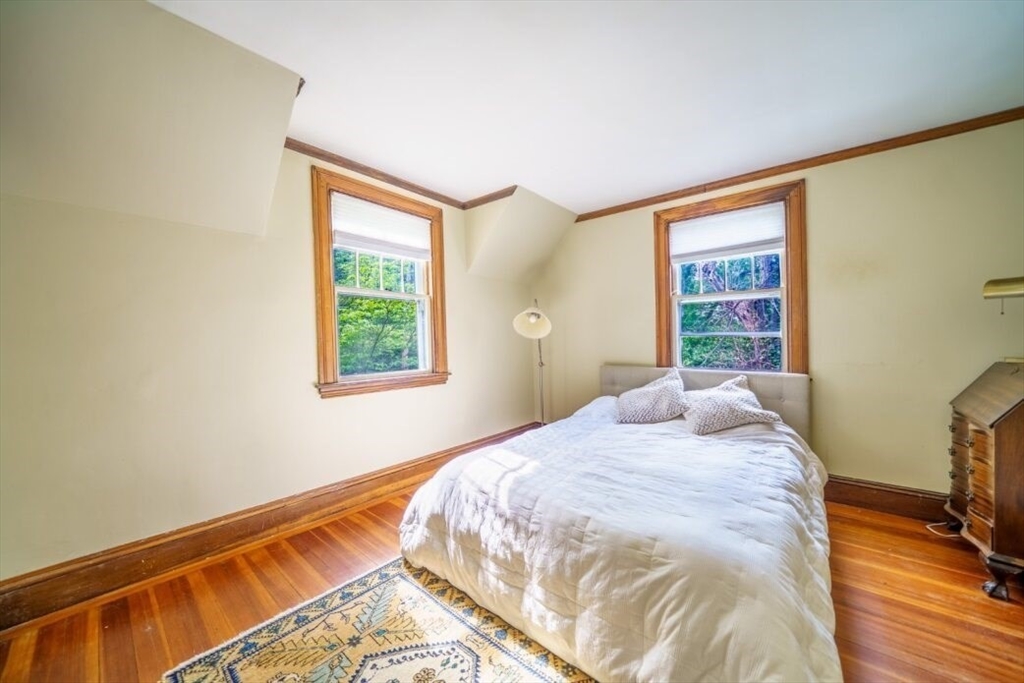 36 Dexter Road Newton, MA 02460 - Photo 19 of 28