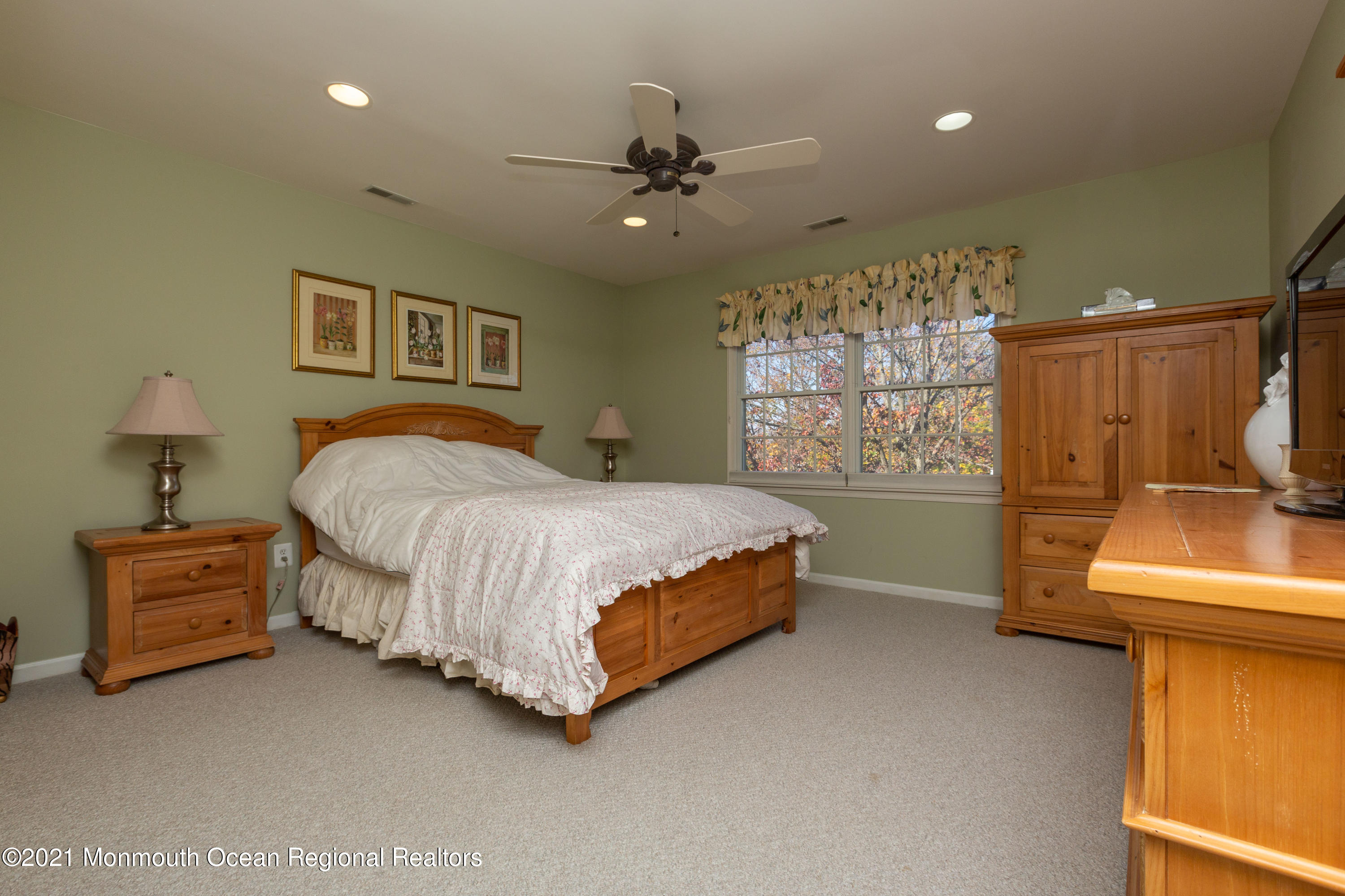 104 Spinaker Lane Red Bank, NJ 07701 - Photo 12 of 31 104Spinaker-3