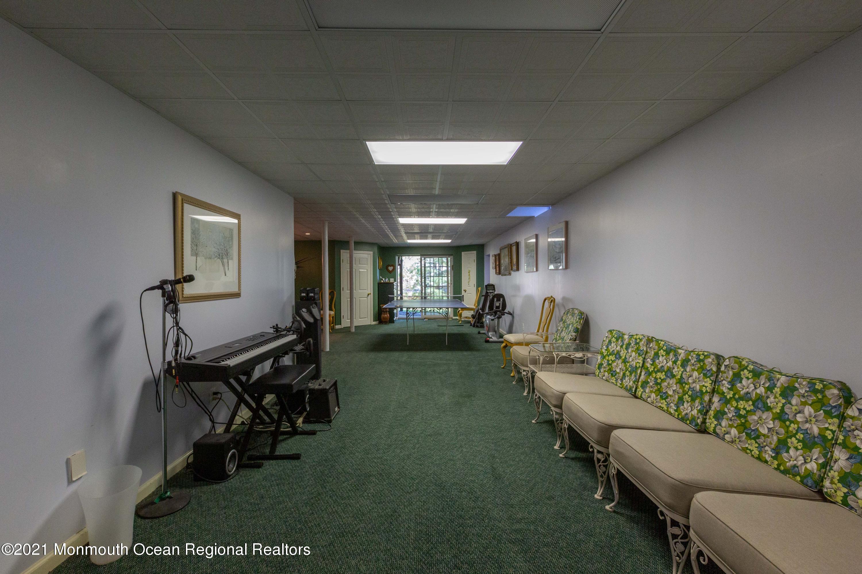 104 Spinaker Lane Red Bank, NJ 07701 - Photo 15 of 31 104Spinaker-90