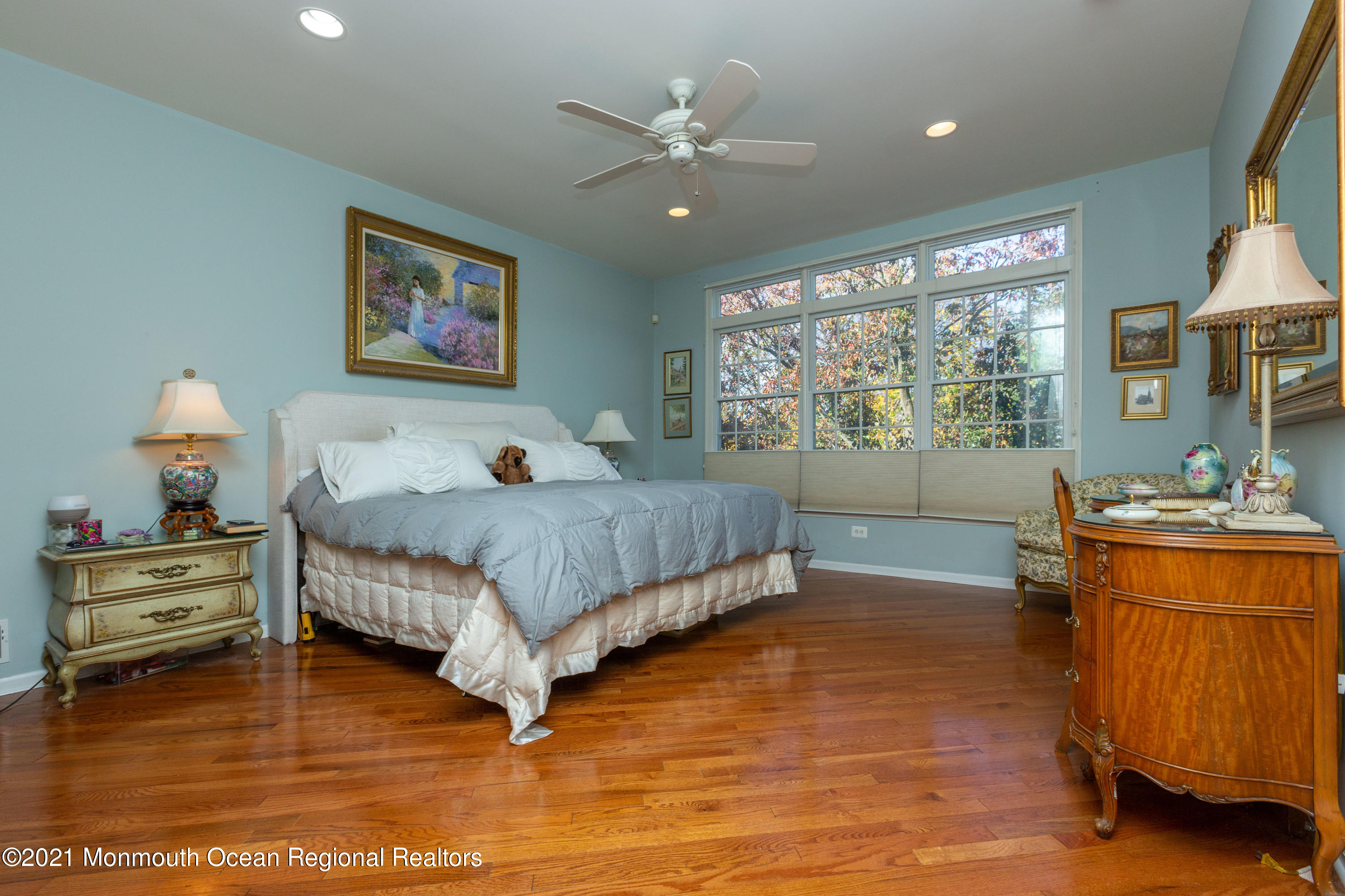 104 Spinaker Lane Red Bank, NJ 07701 - Photo 9 of 31 104Spinaker-49