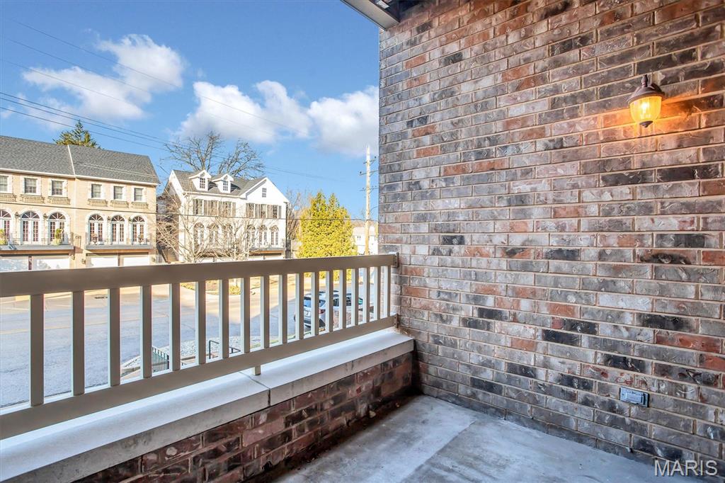 540 North And South Road, Unit 105 St. Louis, MO 63130 - Photo 20 of 48