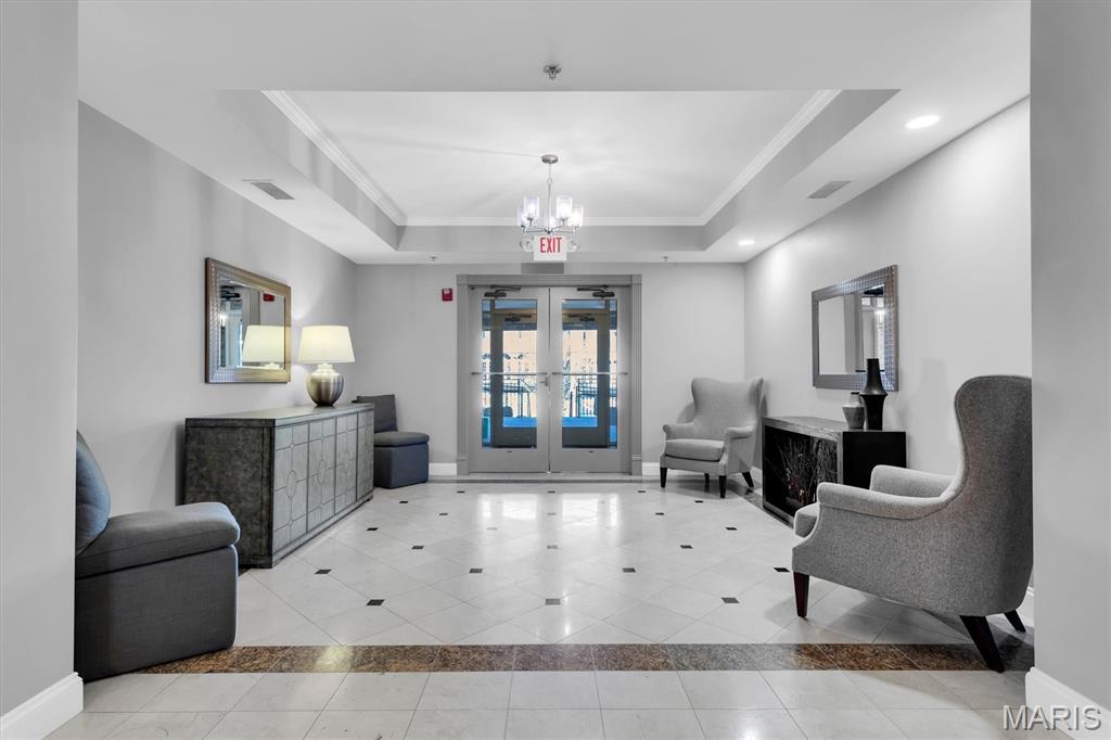 540 North And South Road, Unit 105 St. Louis, MO 63130 - Photo 3 of 48