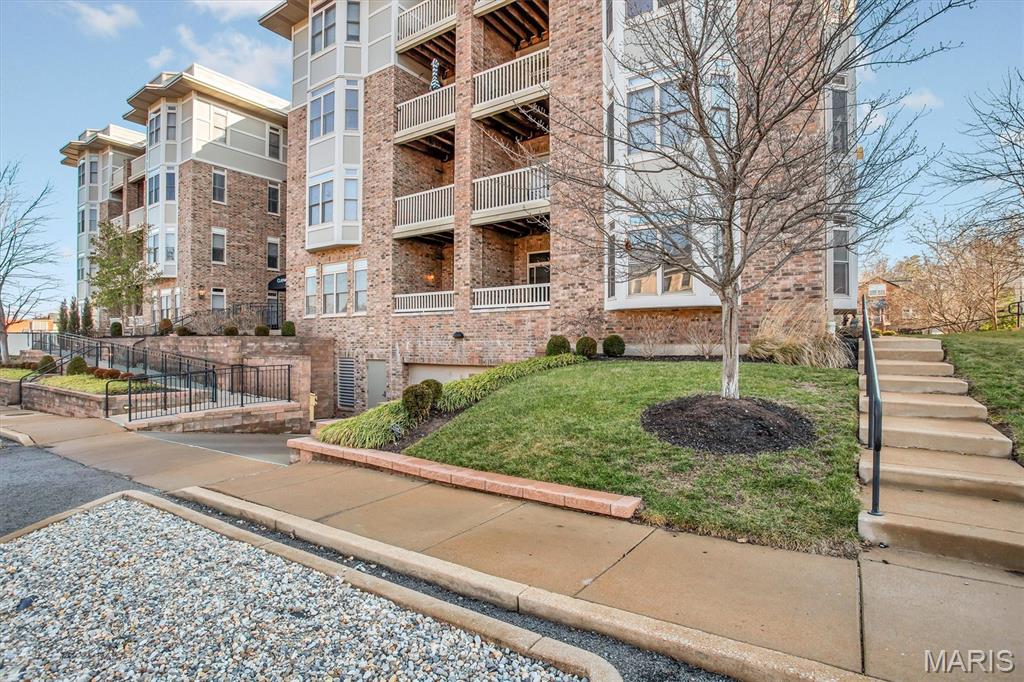 540 North And South Road, Unit 105 St. Louis, MO 63130 - Photo 47 of 48
