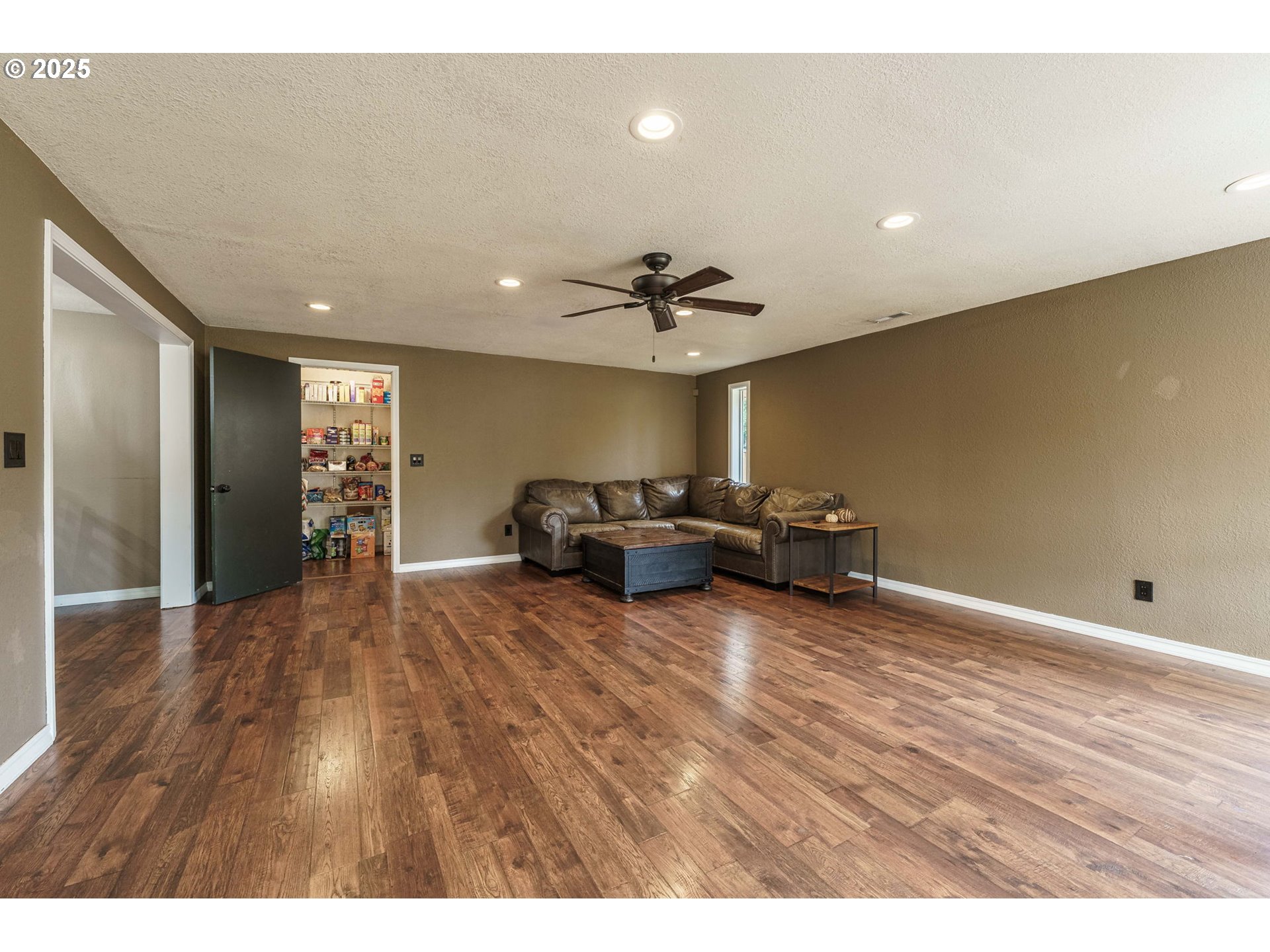 569 22nd Street Washougal, WA 98671 - Photo 13 of 40