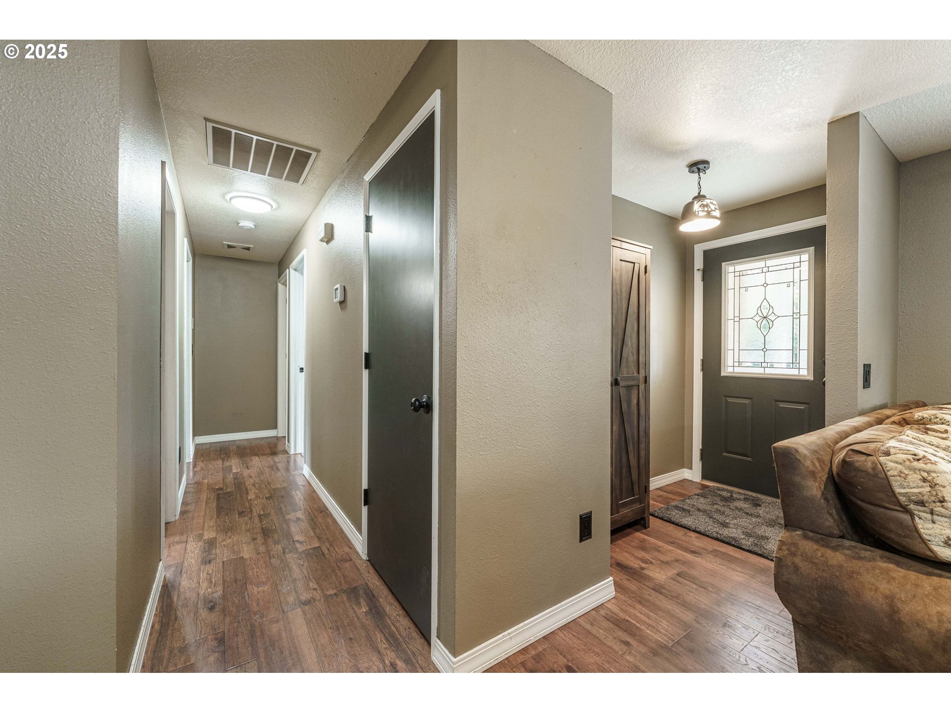 569 22nd Street Washougal, WA 98671 - Photo 4 of 40