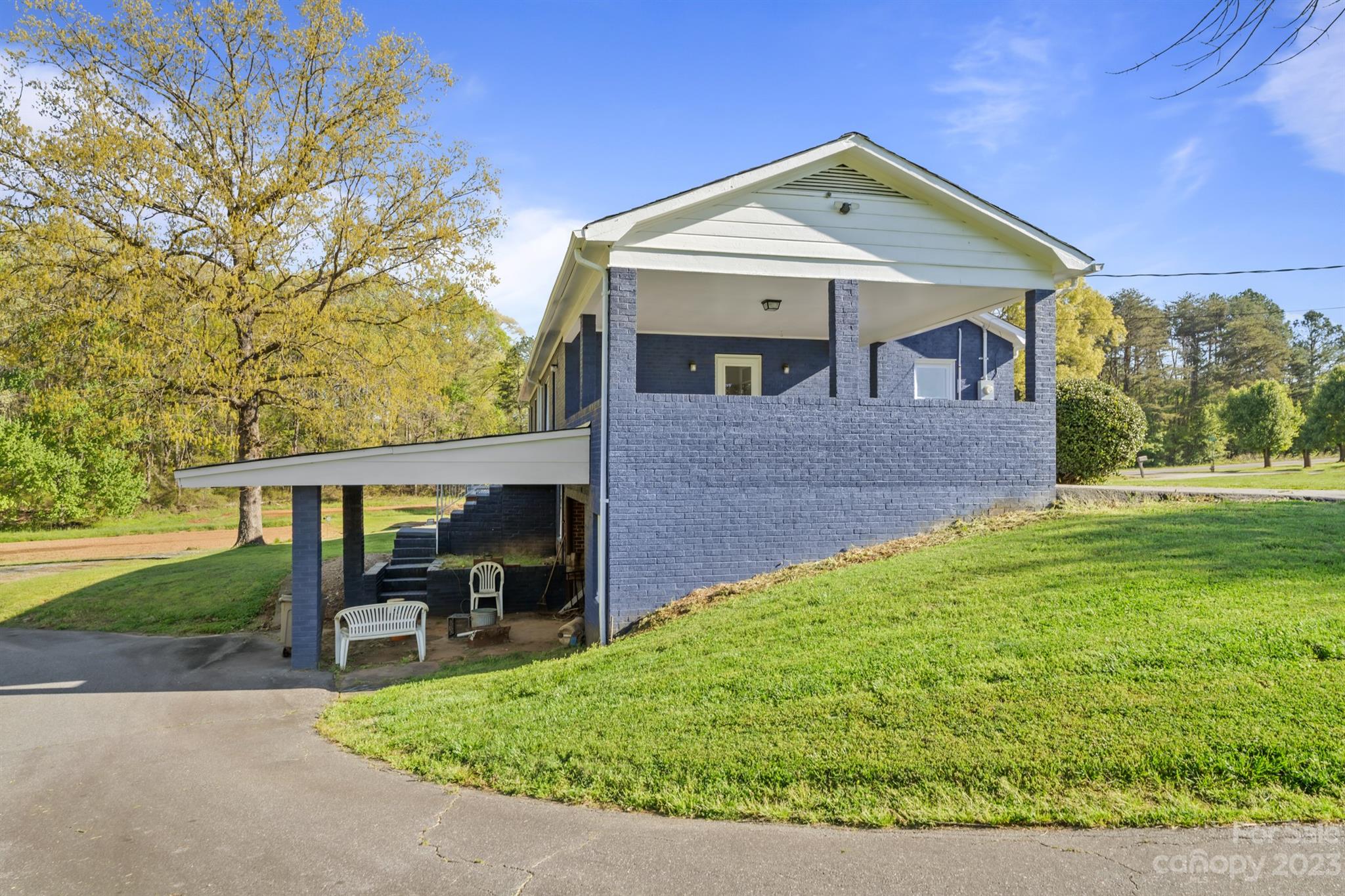 2103 Travis Road Conover, NC 28613 - Photo 31 of 34 Gallery Image 31