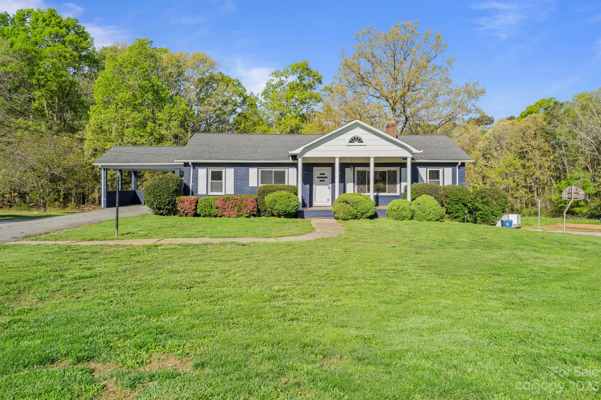 2103 Travis Road Conover, NC 28613 - Photo 33 of 34 Gallery Image 33