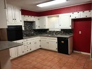 $1,995 | 317 North La Salle Drive, Abilene, TX 79603