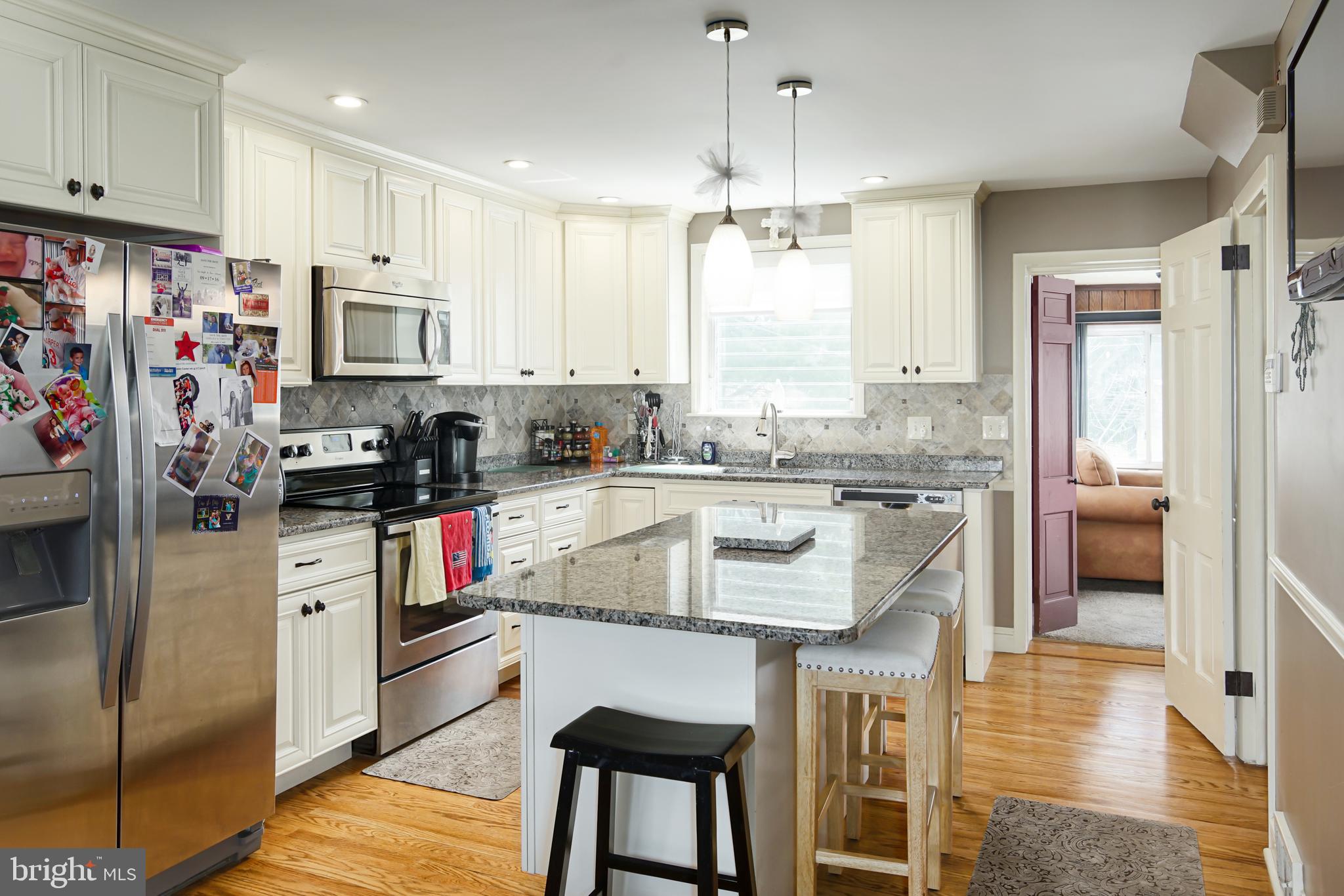 457 Southcroft Road Springfield, PA 19064 - Photo 5 of 29