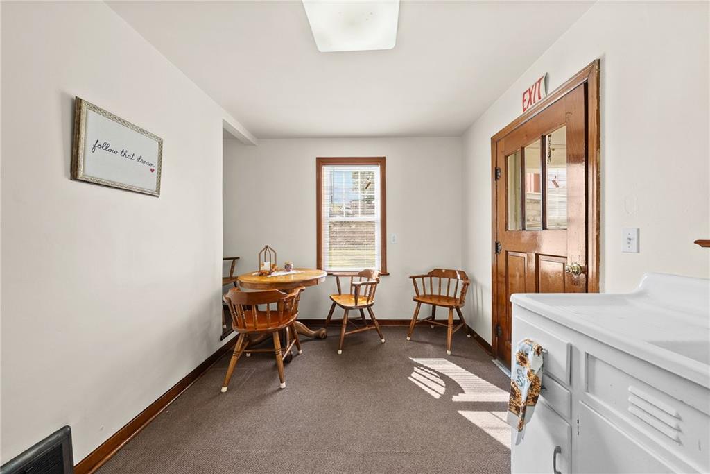 603 Vanadium Road Bridgeville, PA 15017 - Photo 10 of 40