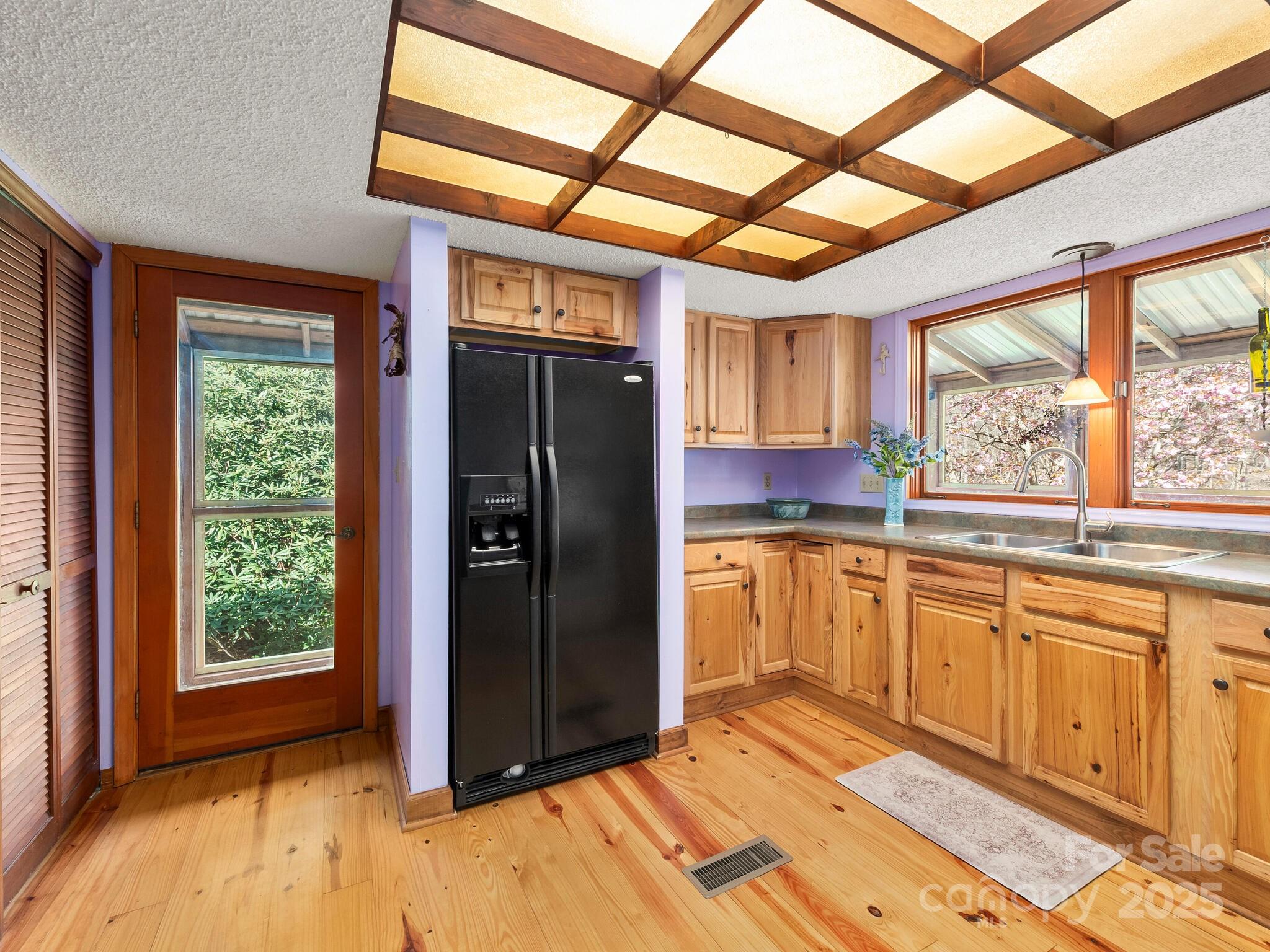 70 Fox Run Hot Springs, NC 28743 - Photo 6 of 29 a kitchen with stainless steel appliances granite countertop a refrigerator and a sink