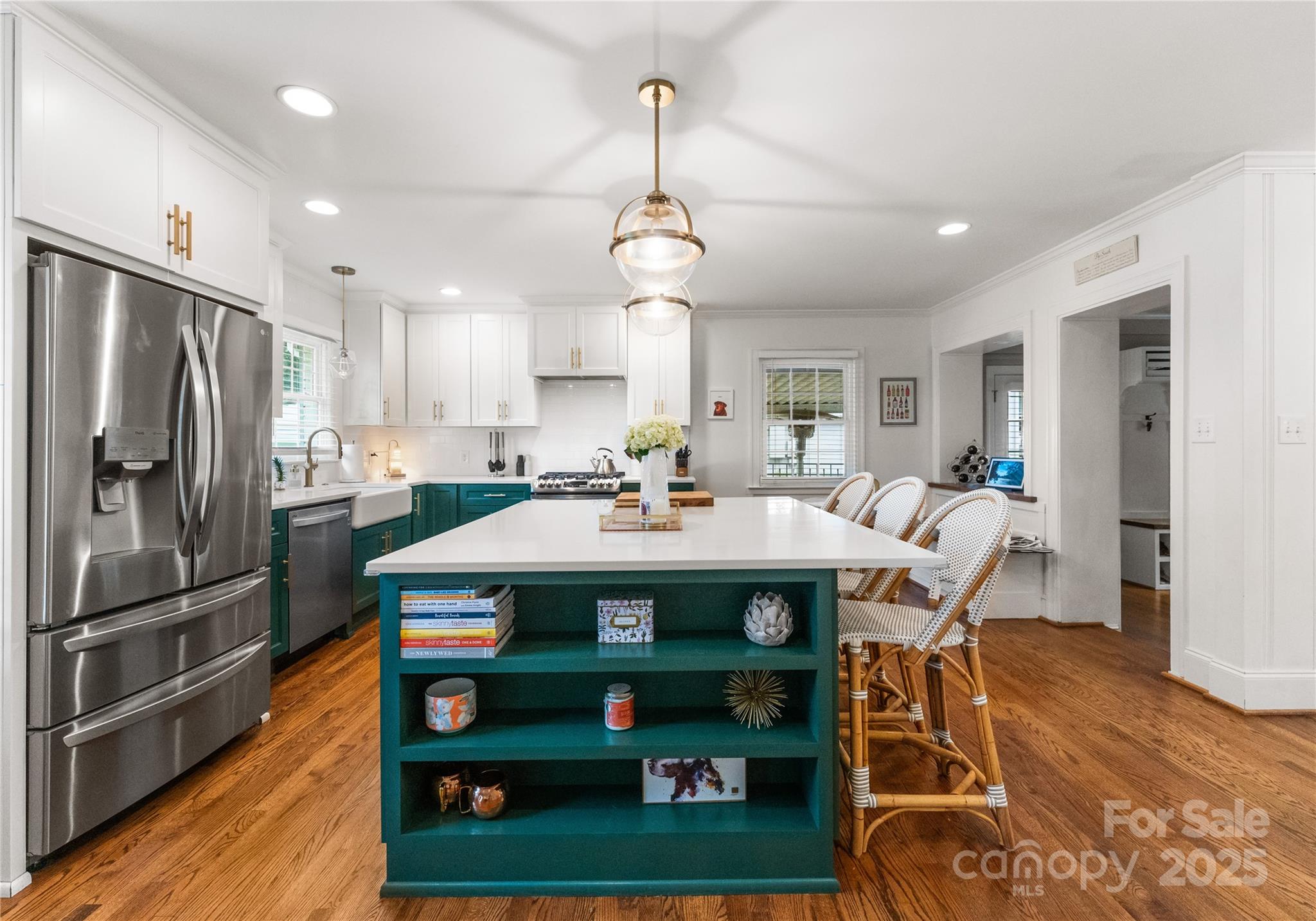5533 Murrayhill Road Charlotte, NC 28210 - Photo 2 of 30 Gallery Image 2