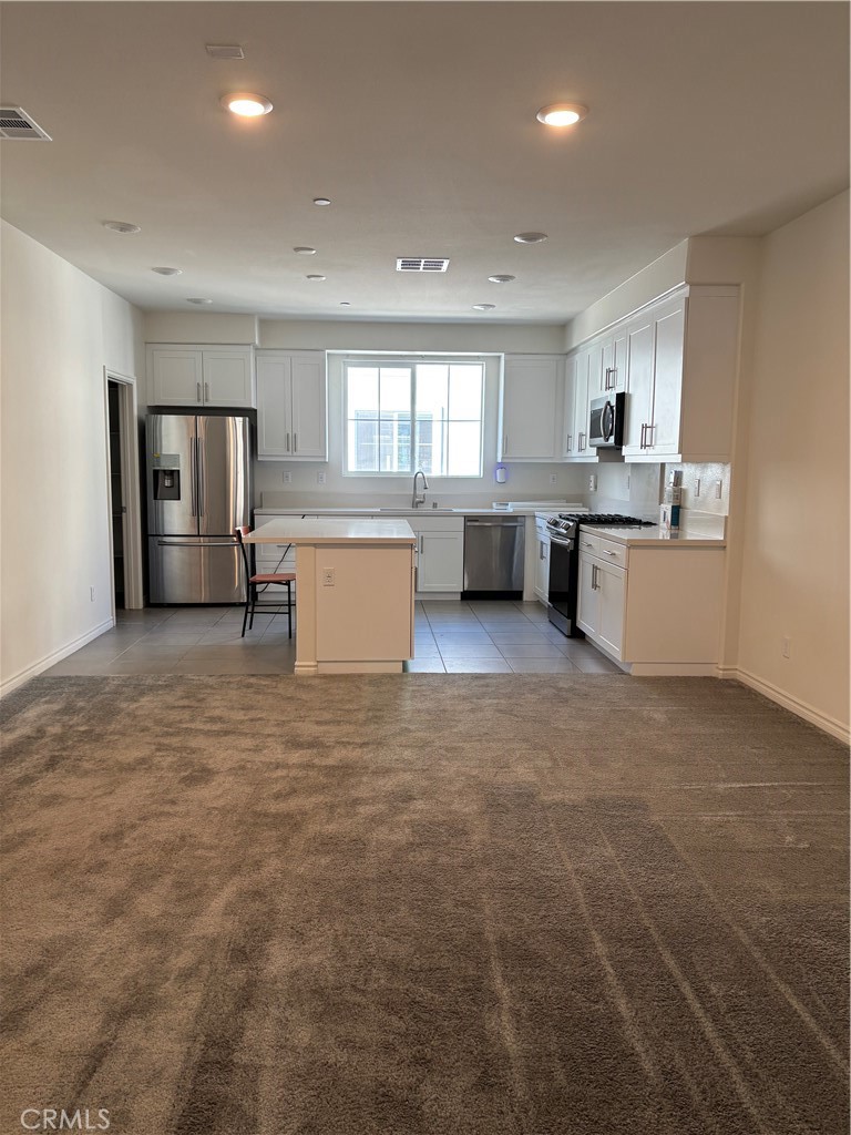 1395 Reliance Carson, CA 90746 - Photo 10 of 21