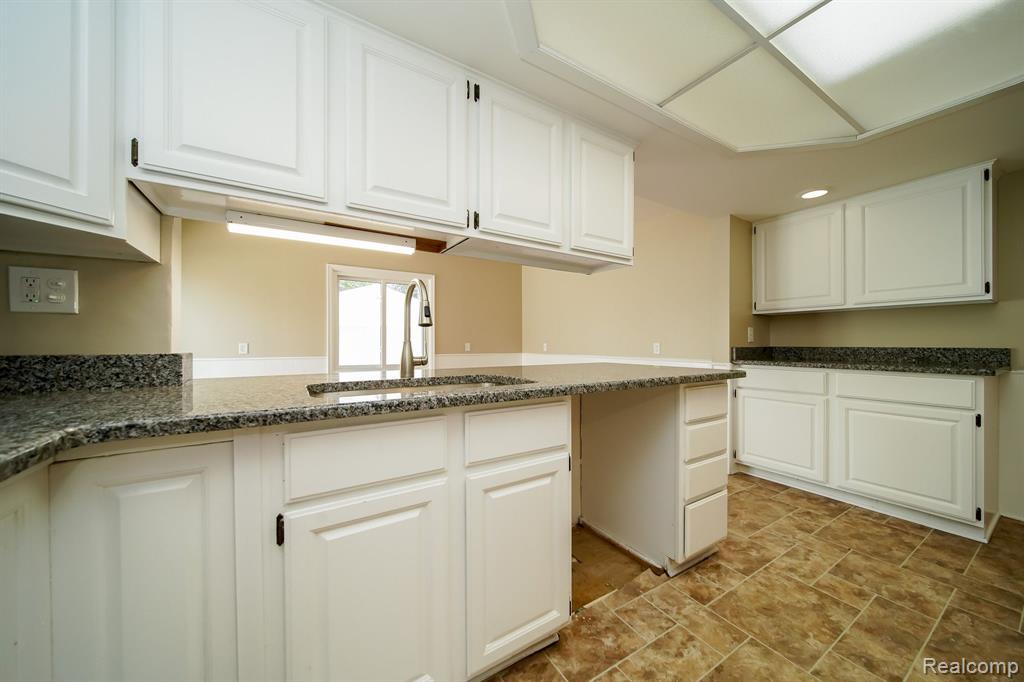 7635 Harding Street Taylor, MI 48180 - Photo 13 of 64 Gallery Image 13