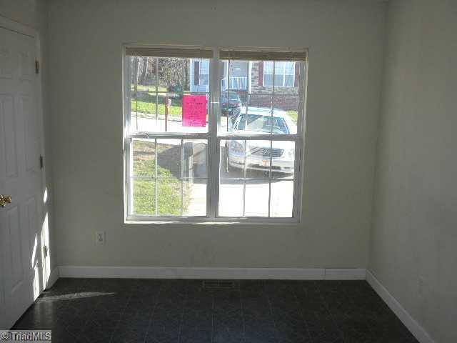 808 Park High Point High Point, NC 27260 - Photo 6 of 12 Dining Room.