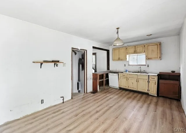 $78,800 | 8 Monroe Street, Hanover, NY 14136