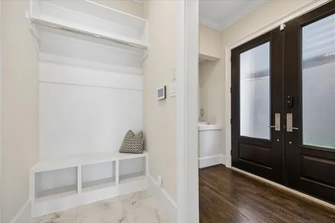 $1,075,000 | 2111 Huldy Street, Houston, TX 77019