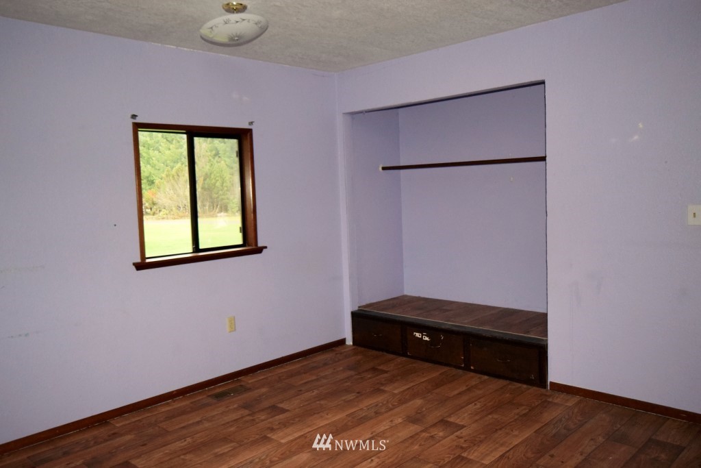 290 Kruger Road Onalaska, WA 98570 - Photo 8 of 25 Gallery Image 8