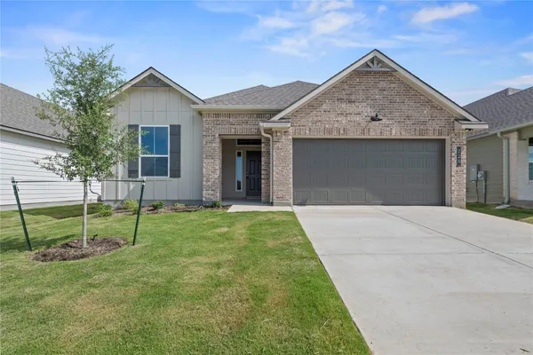 $357,900 | 220 Gus Loop, Georgetown, TX 78626