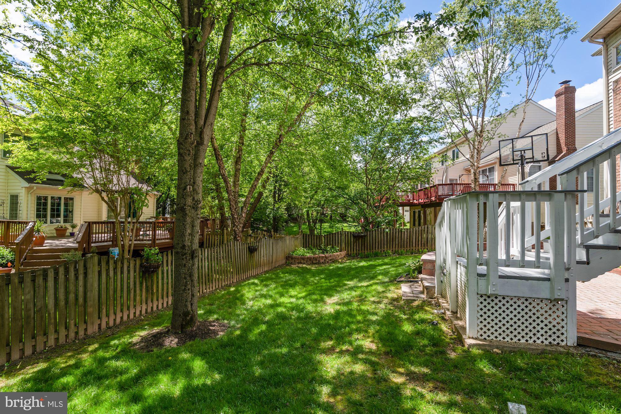 10891 Hunter Gate Way Reston, VA 20194 - Photo 11 of 75