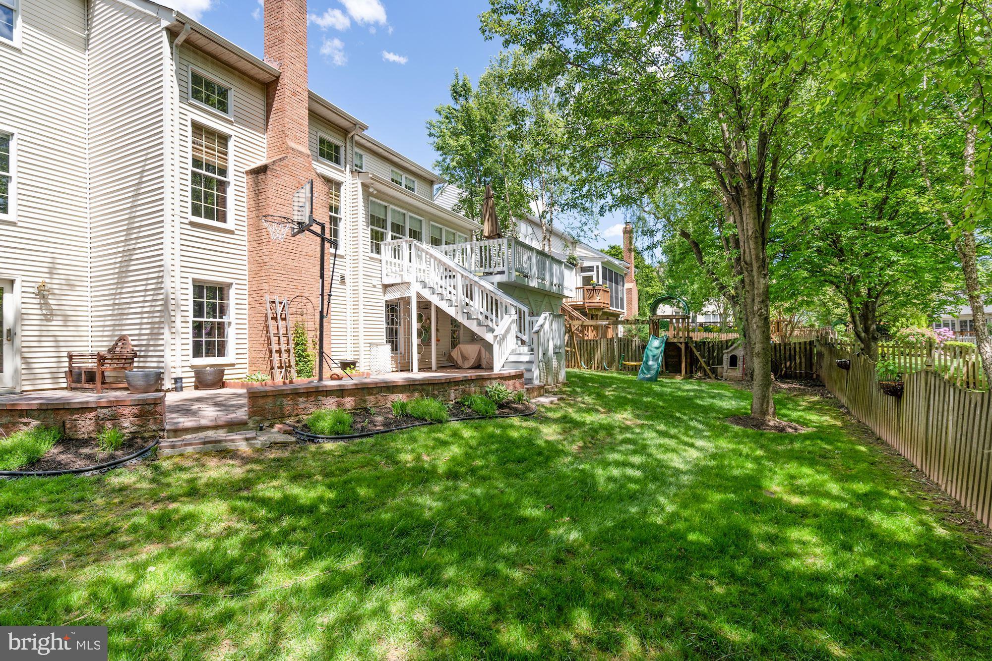 10891 Hunter Gate Way Reston, VA 20194 - Photo 7 of 75