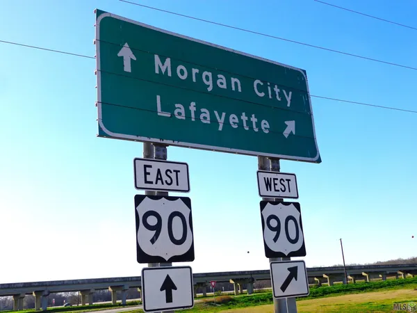 $1,100,000 | 1330 Northwest Boulevard, Franklin, LA 70538