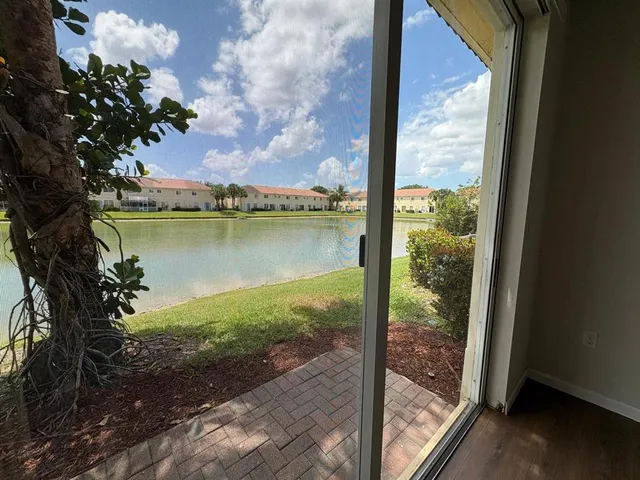 $415,000 | Oakland Grove, Oakland Park, FL 33309