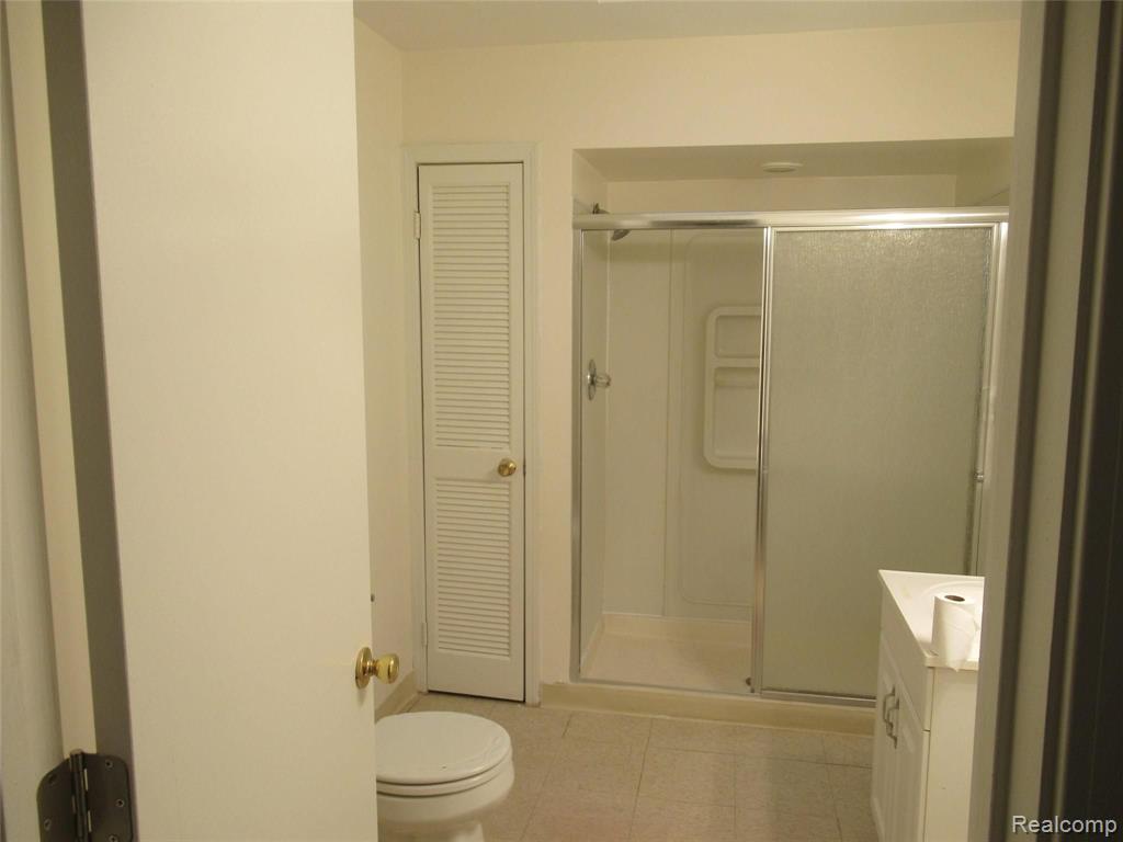 8205 Wayne Road Romulus, MI 48174 - Photo 23 of 26 Gallery Image 23