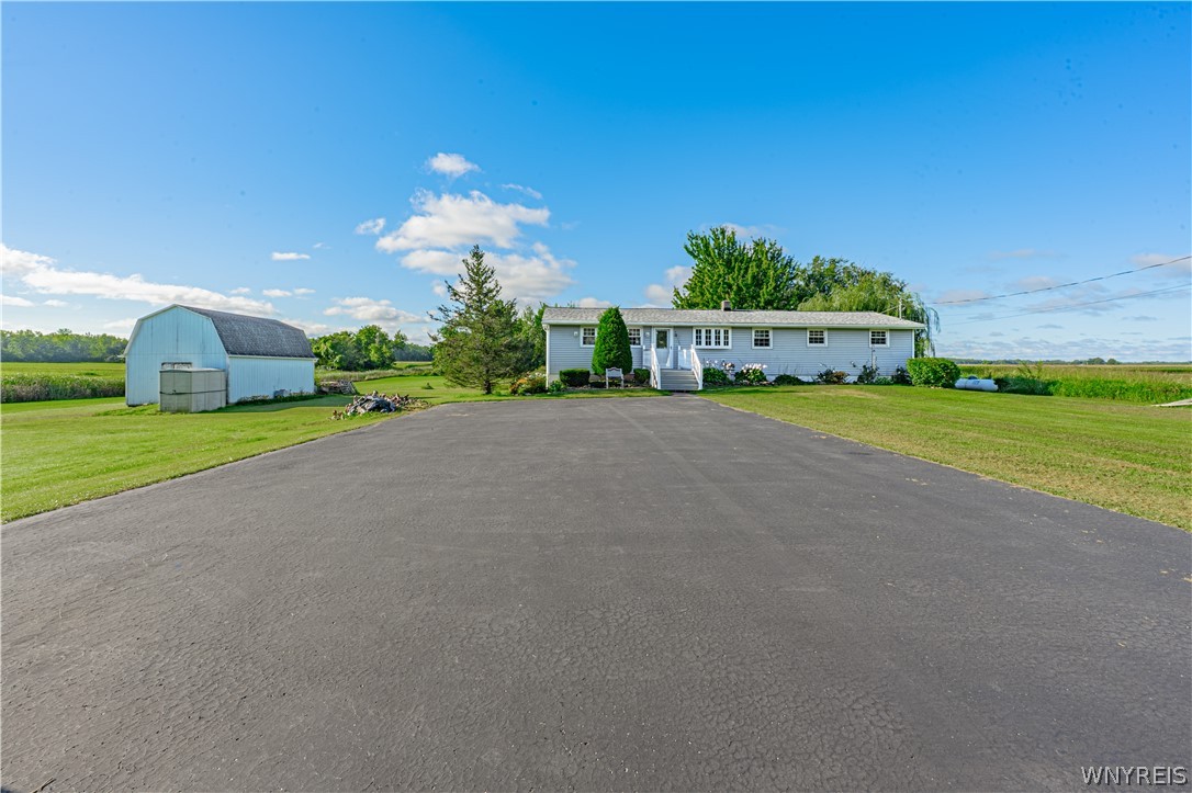 4598 Nelson Road Wilson, NY 14108 - Photo 4 of 46 Gallery Image 4