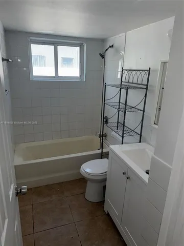 $2,050 | 8045 Northeast 1st Avenue, Unit 2, Miami, FL 33138