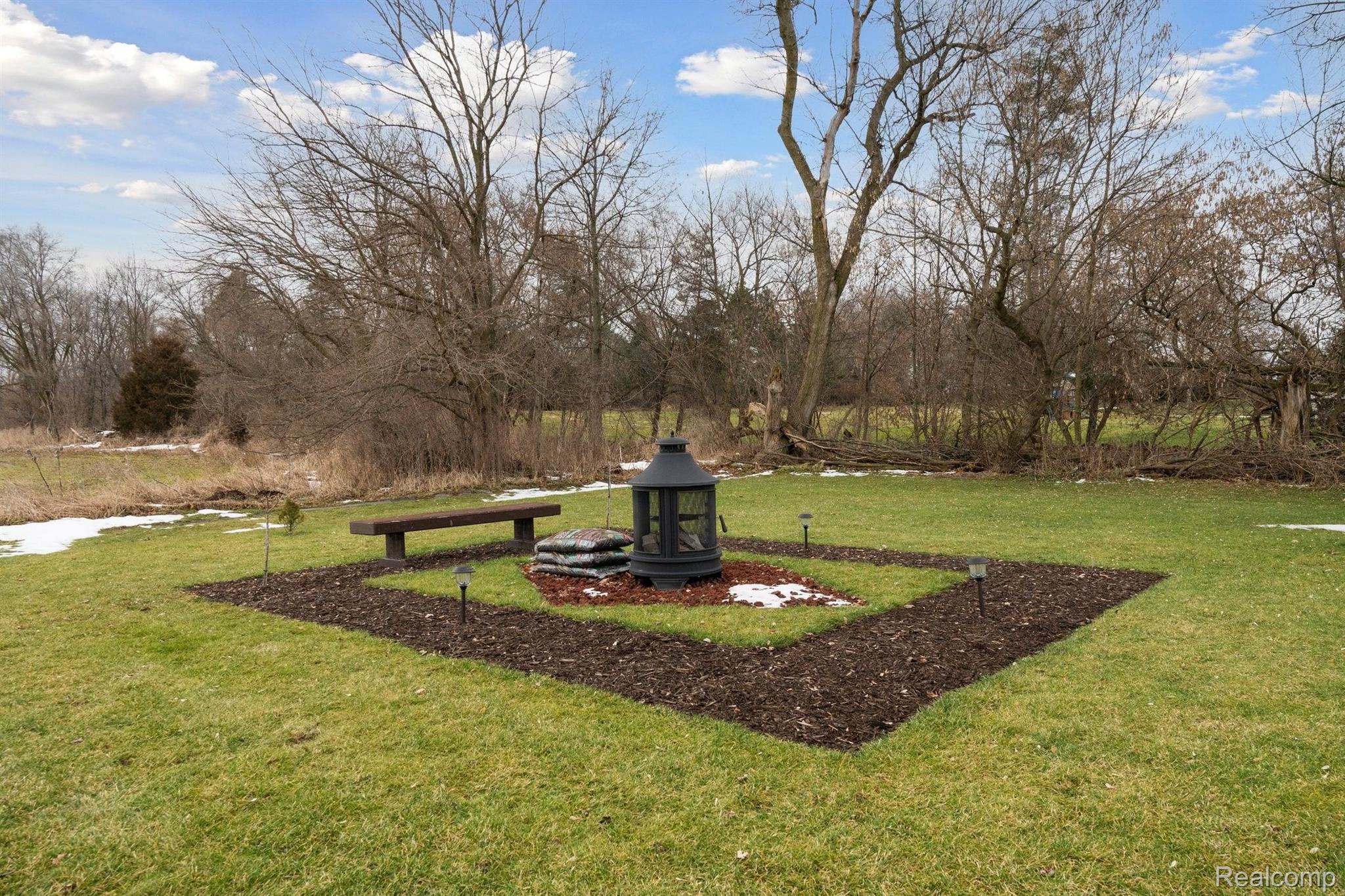 11186 West Stanley Road Flushing, MI 48433 - Photo 33 of 37 Gallery Image 33
