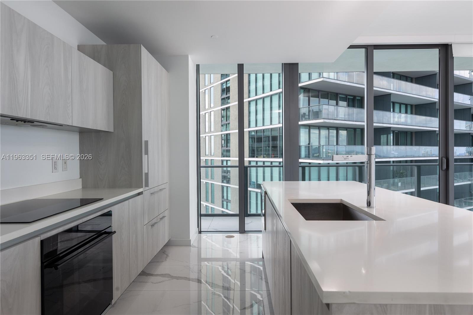 480 Northeast 31st Street, Unit 3307 Miami, FL 33137 - Photo 3 of 29