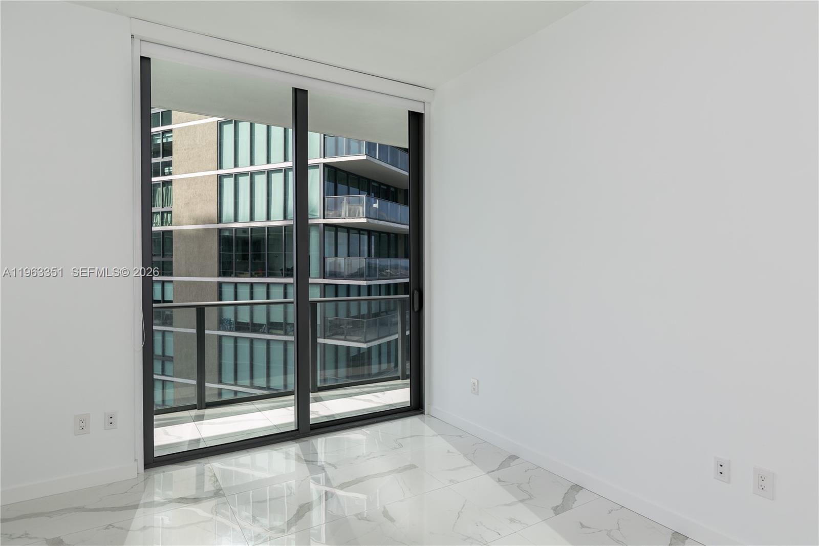 480 Northeast 31st Street, Unit 3307 Miami, FL 33137 - Photo 6 of 29