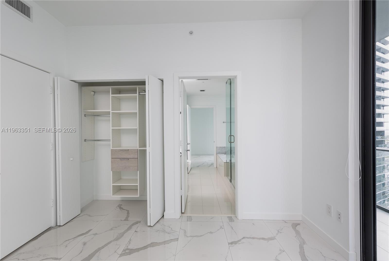 480 Northeast 31st Street, Unit 3307 Miami, FL 33137 - Photo 8 of 29