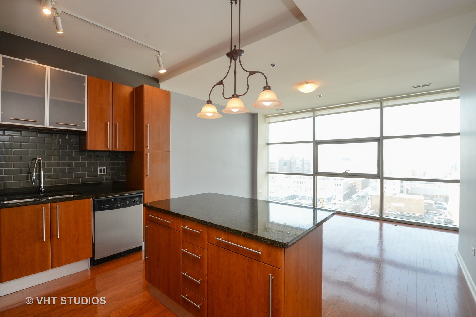 225 South Sangamon Street, Unit 909 Chicago, IL 60607 - Photo 9 of 21