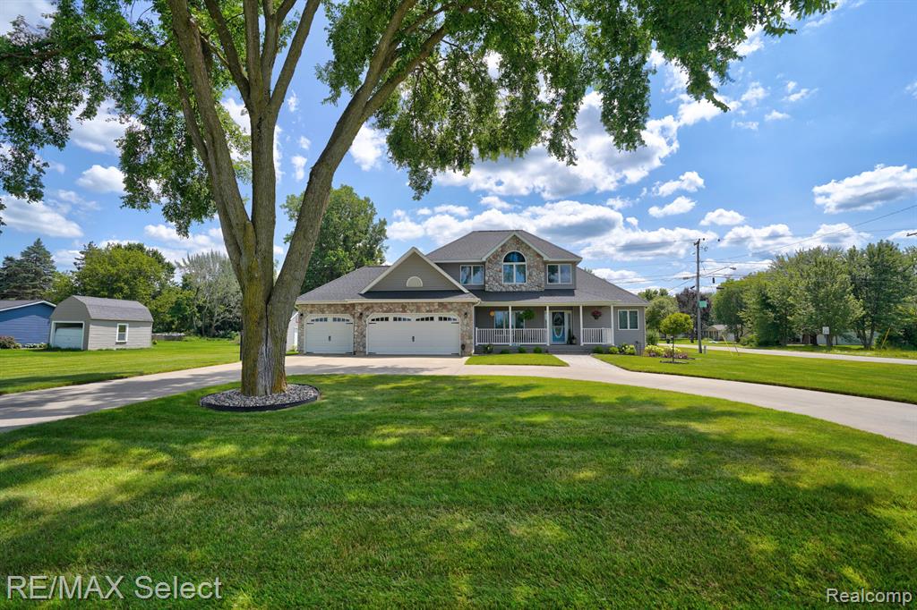 2174 Reid Road Grand Blanc, MI 48439 - Photo 3 of 50